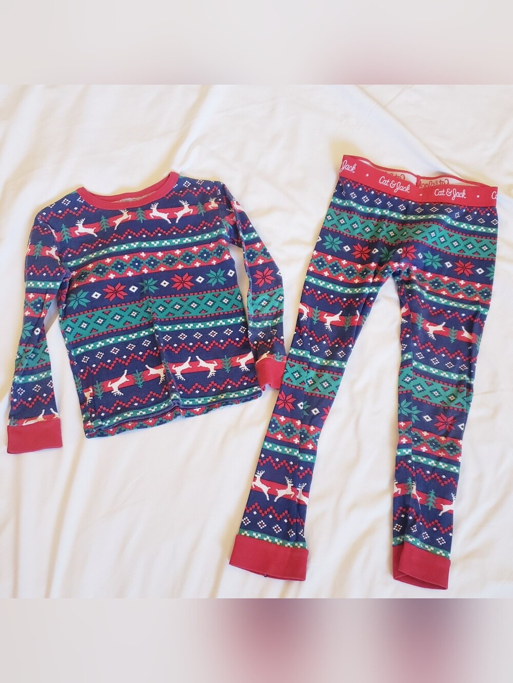 Kids size 6 Holiday Pajama Set